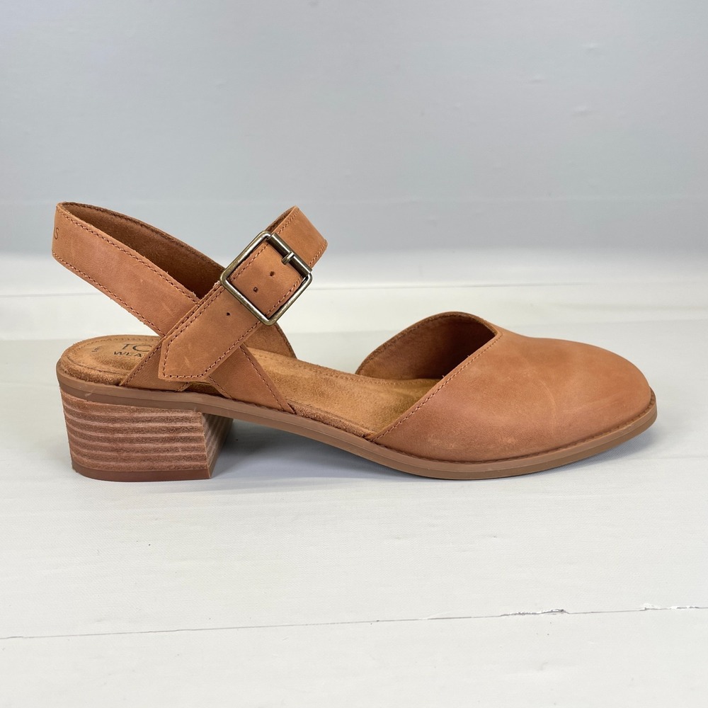 TOMS Jaclyn Pump Sandals Womens Size 9 Brown Leather Ankle Strap Buckle Shoes